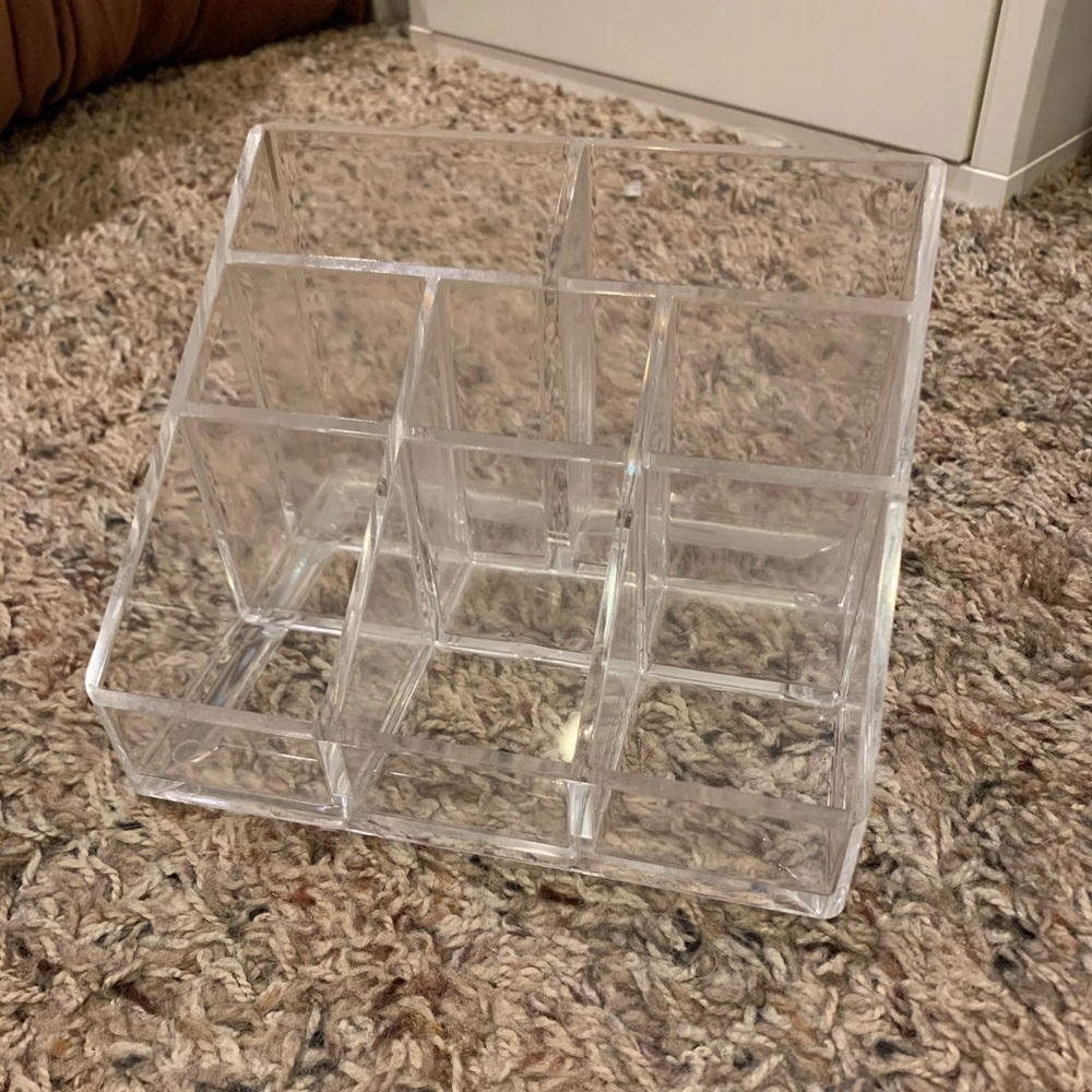 Acrylic organizer